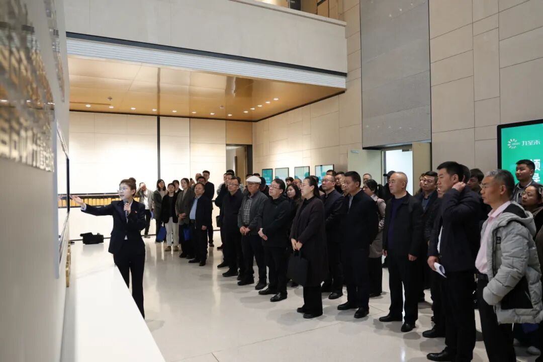 集团要闻丨自治区&ldquo;万企兴万村&rdquo;行动观摩团到九圣禾产业园参观调研